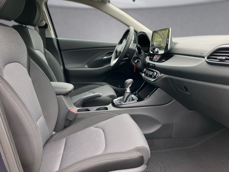 Bild 8: Hyundai i30 Kombi - PD Comfort Line 1.0 T-GDI