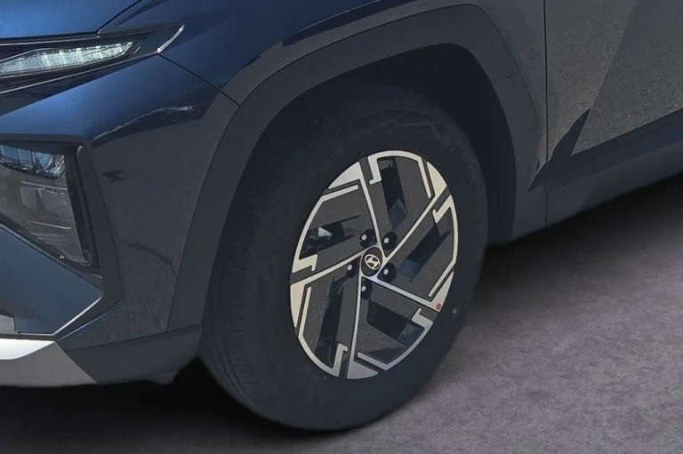 Bild 3: Hyundai Tucson NX4 Smart Line 1,6 T-GDi HEV 2WD