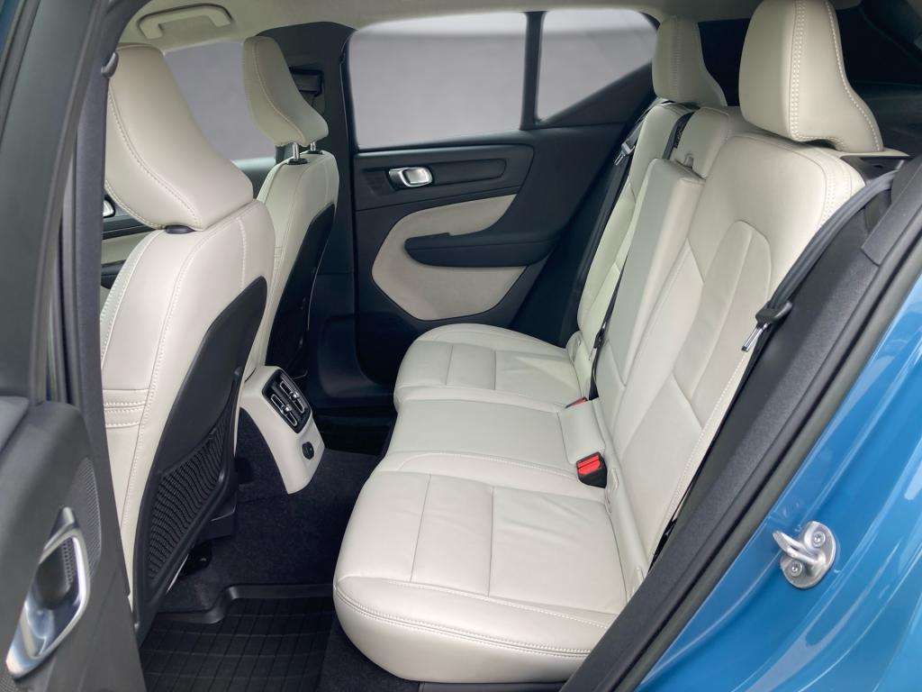 Bild 11: VOLVO PKW XC40 T4 Recharge PHE