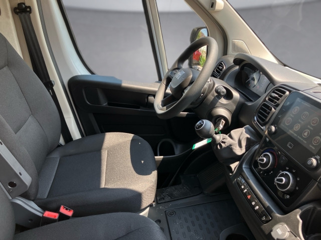 Bild 10: Fiat Transporter Ducato Maxi L3H2 KW 3.5T Diesel 140 Manuell
