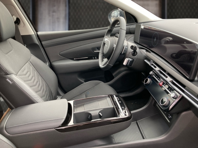 Bild 5: Hyundai Tucson NX4 Comfort Line 1,6 T-GDi HEV 2WD AT