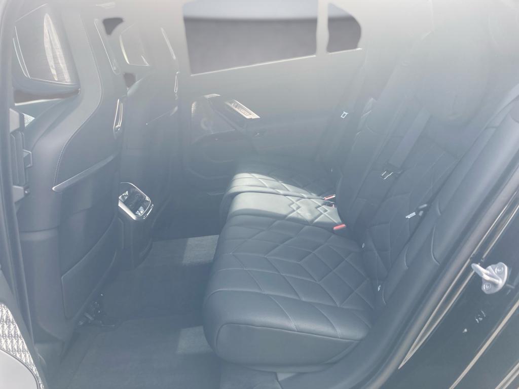 Bild 11: BMW 740d xDrive Limousine Aut.