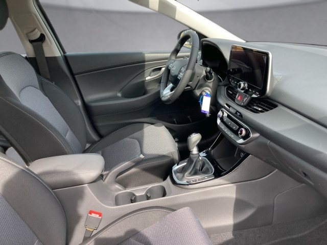 Bild 10: Hyundai i30 Kombi - PD Smart Line 1.0 T-GDI c6ks1-PP5-OO4