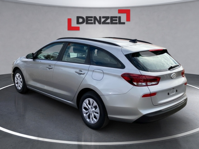 Bild 2: Hyundai i30 Kombi - PD Smart Line 1.0 T-GDI c6ks1-PP5-OO4