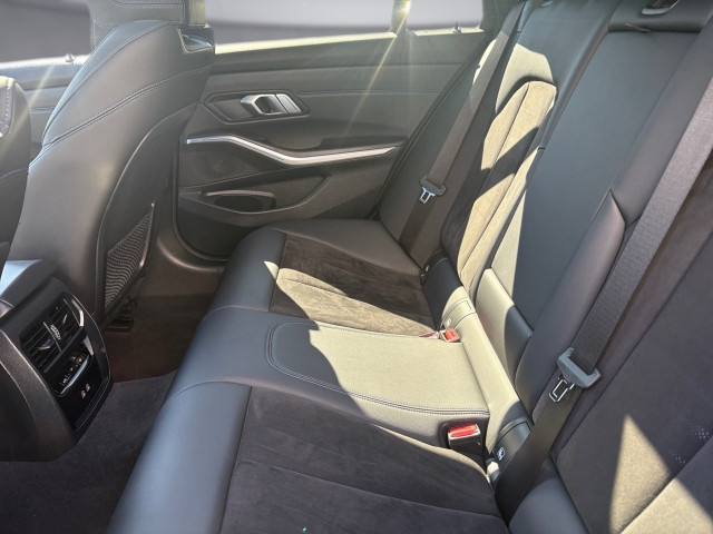 Bild 9: BMW 330e xDrive Touring G21 XB1