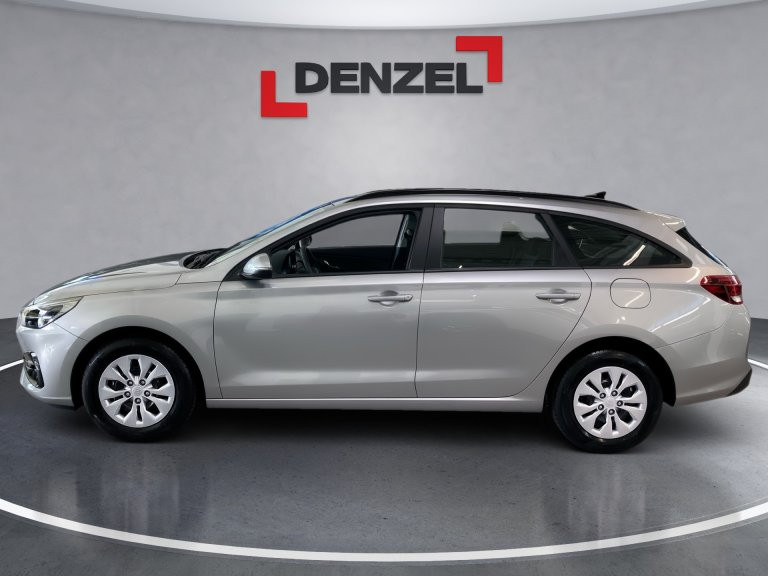 Bild 1: Hyundai i30 Kombi - PD Smart Line 1.0 T-GDI