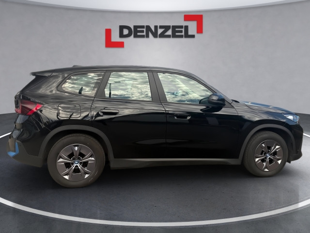 Bild 10: BMW iX1 xDrive30 U11 XE2
