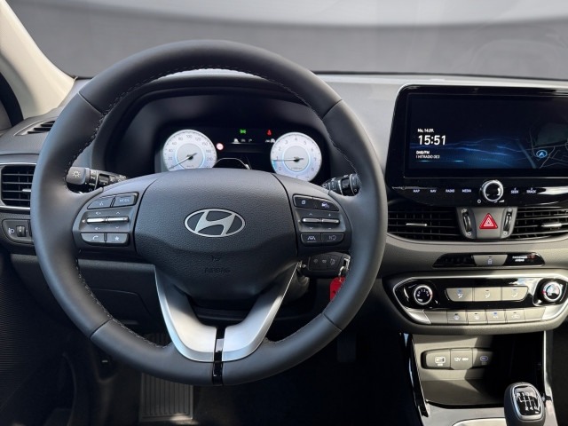 Bild 9: Hyundai i30 Kombi - PD Smart Line 1.0 T-GDI