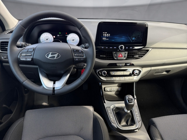 Bild 8: Hyundai i30 Kombi - PD Smart Line 1.0 T-GDI