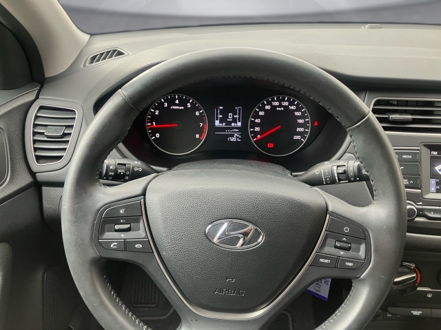 Bild 9: Hyundai i20 Level 2 Plus