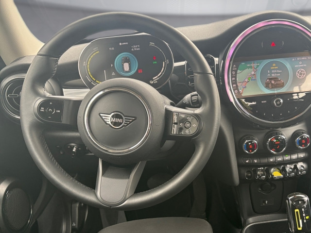 Bild 6: Mini Cooper SE BEV F56
