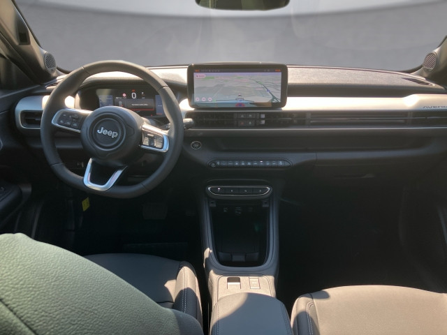 Bild 7: Jeep Avenger MHEV MY25 1.2 e-DCT6 e-Hybrid Summit