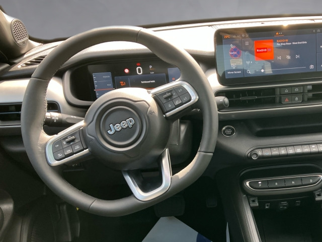Bild 9: Jeep Avenger MHEV MY25 1.2 e-DCT6 e-Hybrid Summit