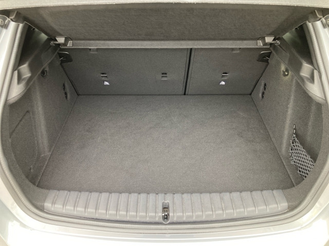 Bild 12: BMW 120 5-Türer F70 B38