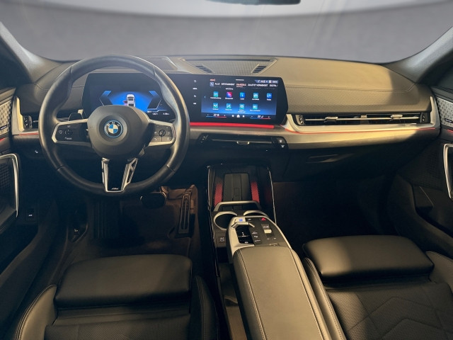 Bild 8: BMW iX2 xDrive30 66,5kWh