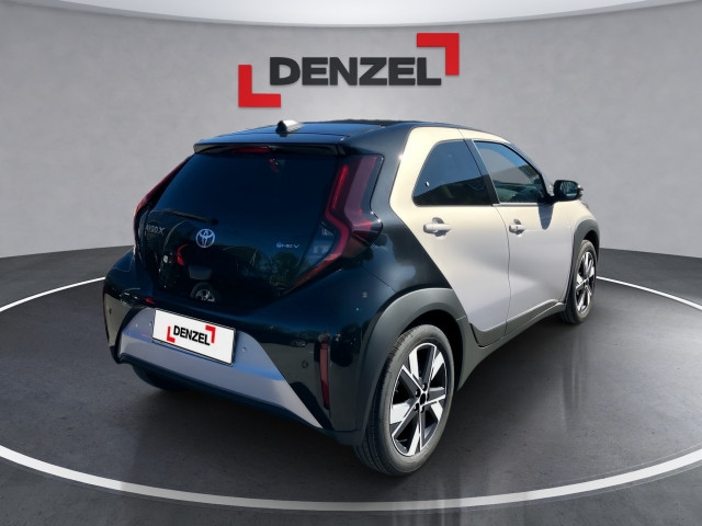 Bild 3: Toyota Aygo X 5-Türer Teamplayer 1,5 l Hybrid Stufenlose