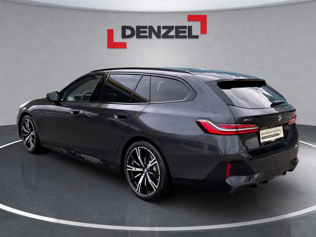 Bild 2: BMW 520d xDrive Touring G61 B47