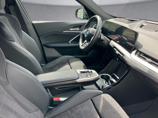 Bild 10: BMW iX1 eDrive20 U11