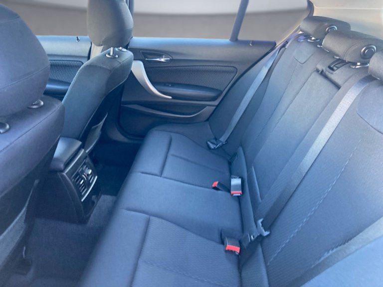 Bild 11: BMW 118d 5-Tuerer F20 N47