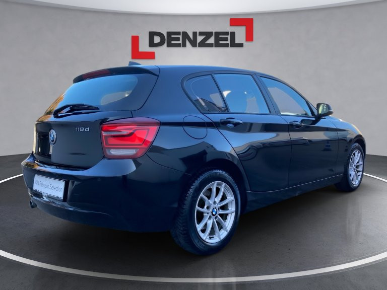 Bild 3: BMW 118d 5-Tuerer F20 N47