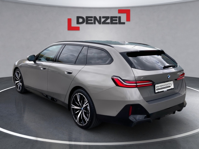 Bild 2: BMW 520d xDrive Touring G61 B47