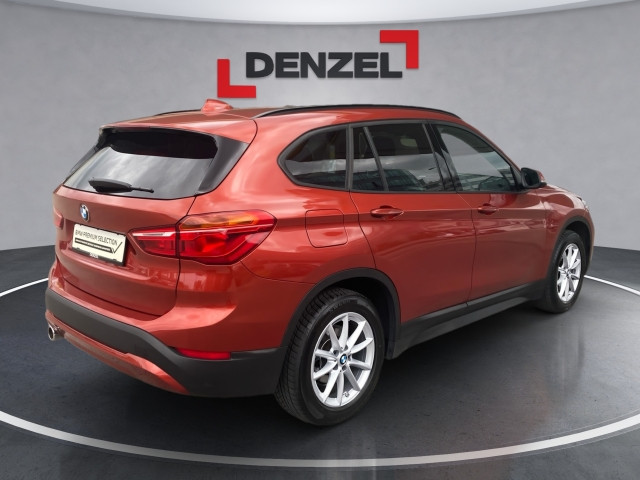 Bild 3: BMW X1 sDrive18i